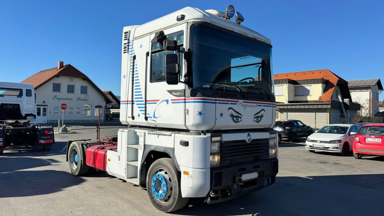 Renault Magnum 390 4X2 tractor unit - Cap tractor: Foto 3 Renault Magnum 390 4X2 tractor unit - Cap tractor: Foto 3