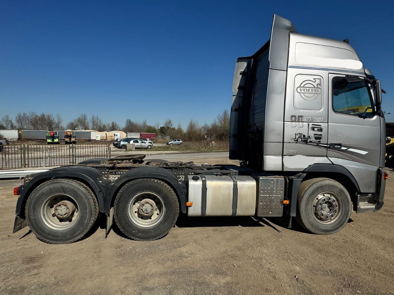 Volvo FH 16 580 6x4 tractor unit - euro 4 - Cap tractor: Foto 2 Volvo FH 16 580 6x4 tractor unit - euro 4 - Cap tractor: Foto 2