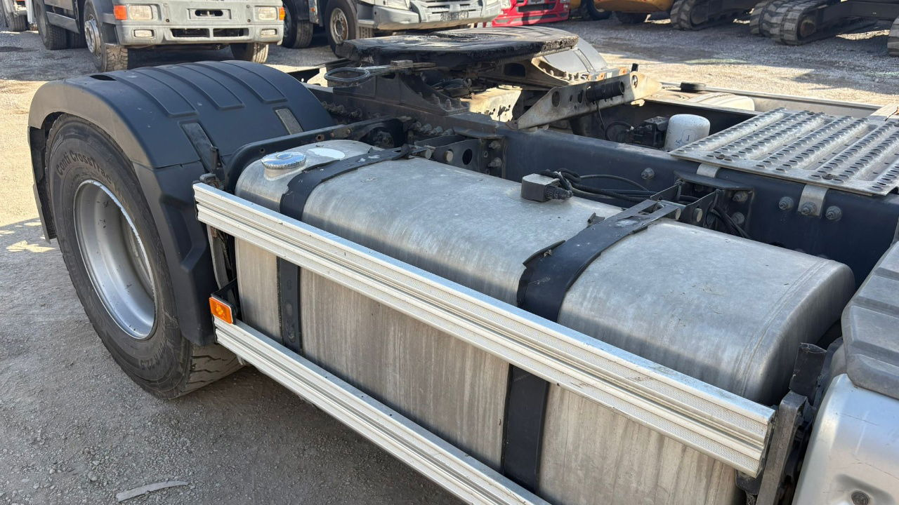 Volvo FH 460 4x2 tractor unit - tipper hydraulics - Cap tractor: Foto 4 Volvo FH 460 4x2 tractor unit - tipper hydraulics - Cap tractor: Foto 4