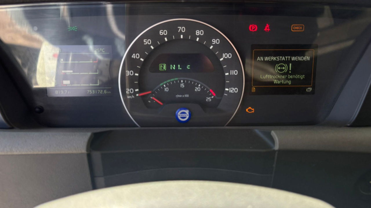 Volvo FH 460 4x2 tractor unit - tipper hydraulics - Cap tractor: Foto 5 Volvo FH 460 4x2 tractor unit - tipper hydraulics - Cap tractor: Foto 5