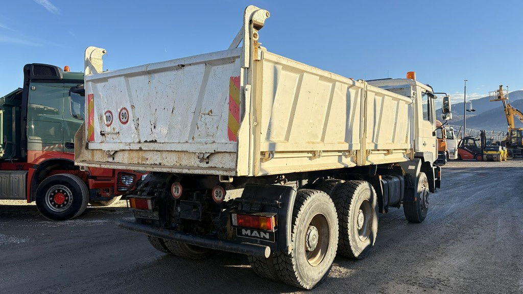 MAN 27.403 - 6x4 - 3 sided tipper - perfect - Camion basculantă: Foto 3 MAN 27.403 - 6x4 - 3 sided tipper - perfect - Camion basculantă: Foto 3