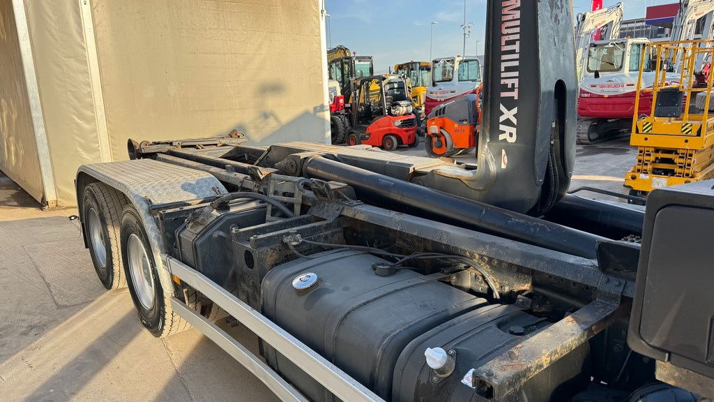 Mercedes-Benz Actros 2641 6x4 hiab abroll tipper - spring complete - Camion transport containere/ Swap body: Foto 4 Mercedes-Benz Actros 2641 6x4 hiab abroll tipper - spring complete - Camion transport containere/ Swap body: Foto 4