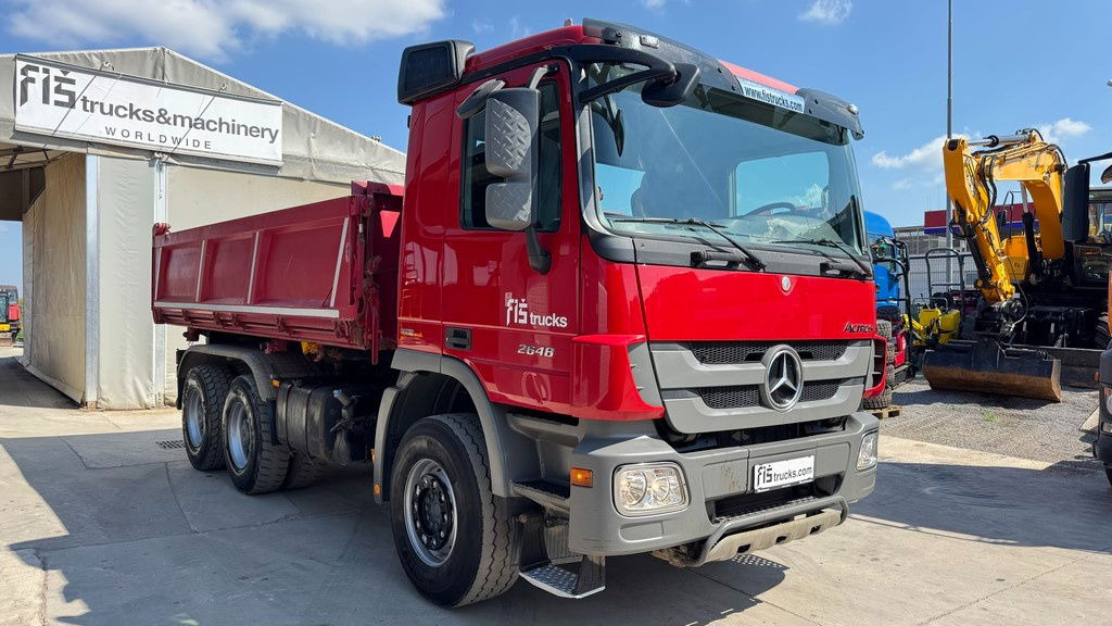 Mercedes-Benz Actros 2648 K 6X4 3 sided tipper - retarder - Camion basculantă: Foto 4 Mercedes-Benz Actros 2648 K 6X4 3 sided tipper - retarder - Camion basculantă: Foto 4