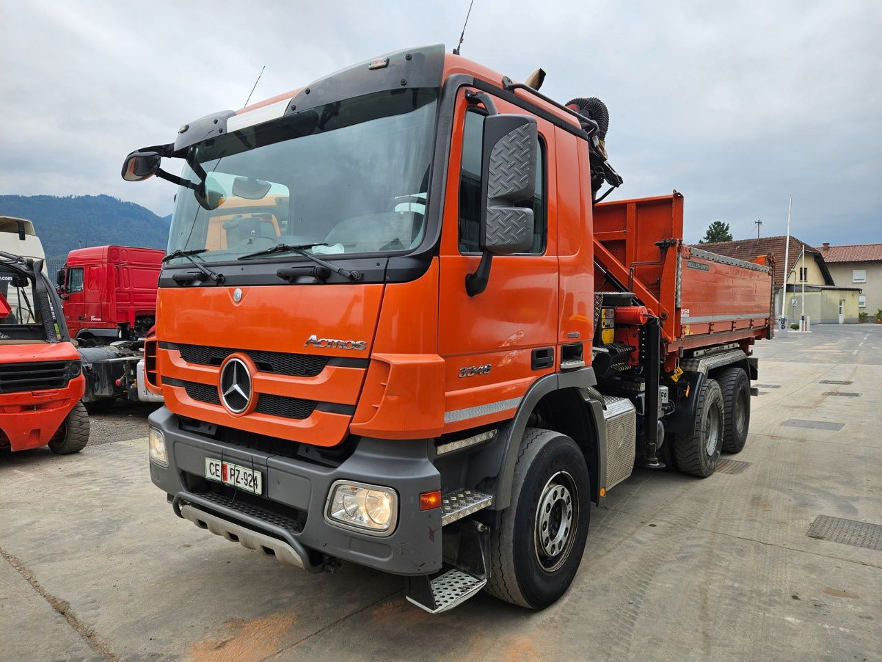 Mercedes-Benz Actros 3346 K palfinger PK 18002 - bordmatic - meiller tipper - EPS 3 pedals - Camion basculantă: Foto 1 Mercedes-Benz Actros 3346 K palfinger PK 18002 - bordmatic - meiller tipper - EPS 3 pedals - Camion basculantă: Foto 1