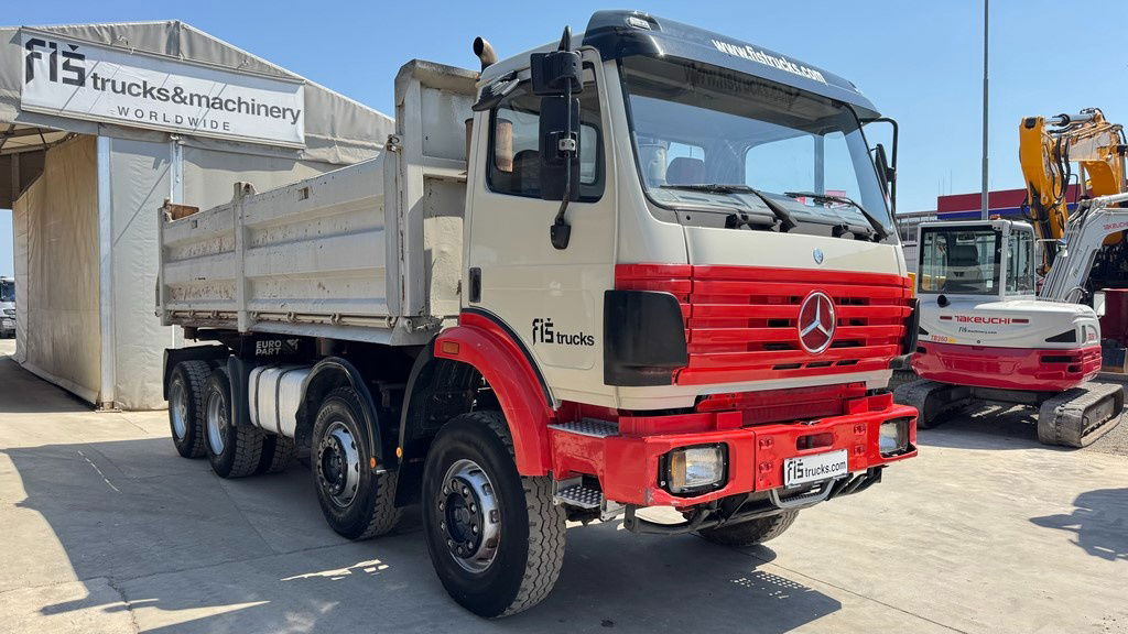 Mercedes-Benz SK 3235 8X4 tipper - V8 - top conditon - Camion basculantă: Foto 3 Mercedes-Benz SK 3235 8X4 tipper - V8 - top conditon - Camion basculantă: Foto 3