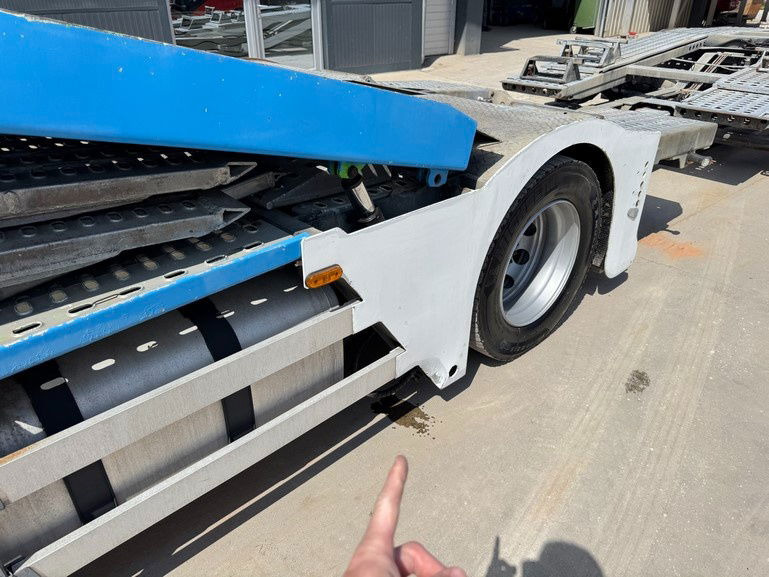 Renault Premium 460 4x2 LKW transporter + rolfo trailer - Camion transport auto: Foto 3 Renault Premium 460 4x2 LKW transporter + rolfo trailer - Camion transport auto: Foto 3