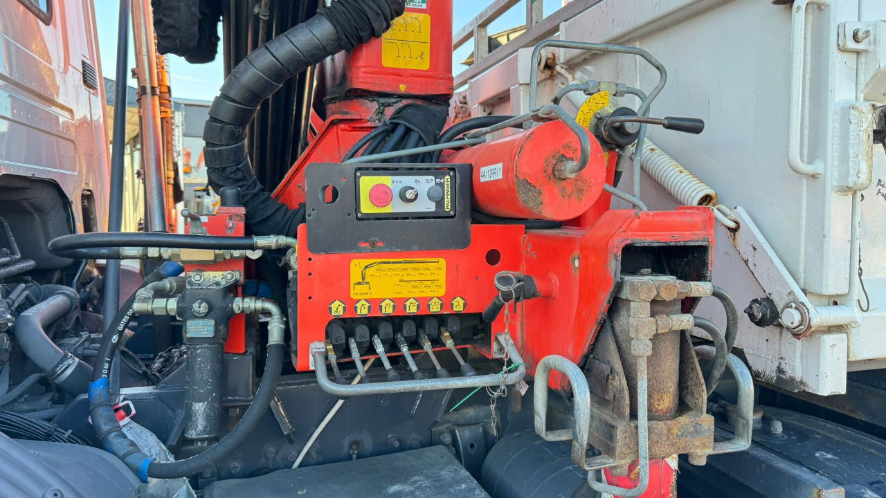 Camion basculantă, Camion cu macara Scania P 114C 340 4x4 tipper - PK 14080 - 10.6M - 108.000km: Foto 19 Camion basculantă, Camion cu macara Scania P 114C 340 4x4 tipper - PK 14080 - 10.6M - 108.000km: Foto 19