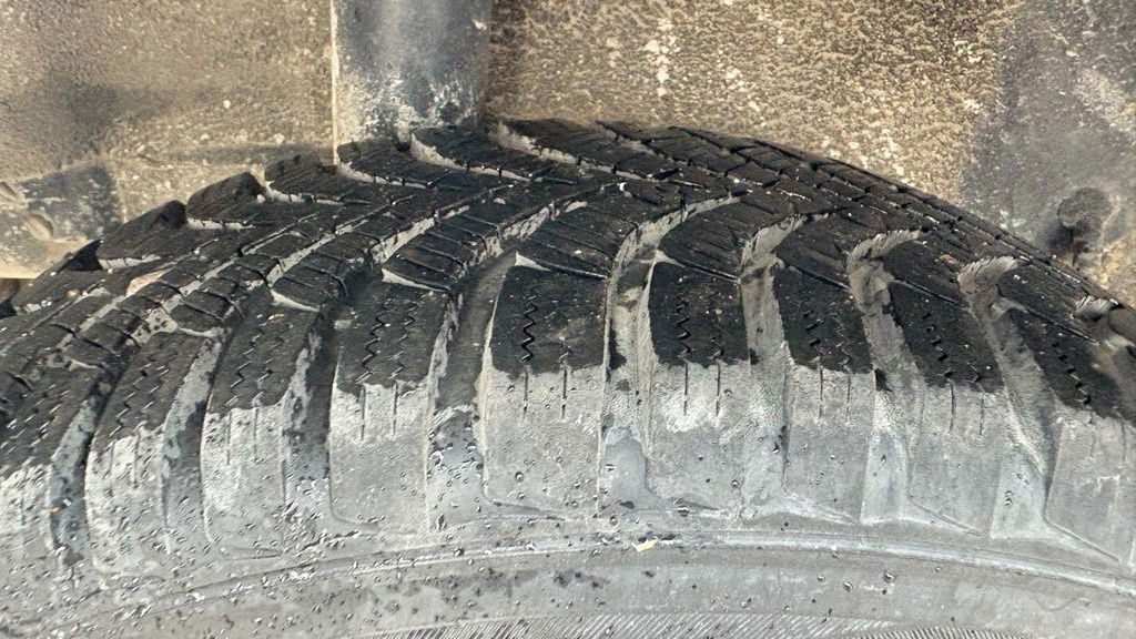 Toyota Yaris 1.3 - Petrol - 5 Doors - AC - Hatchback: Foto 5 Toyota Yaris 1.3 - Petrol - 5 Doors - AC - Hatchback: Foto 5