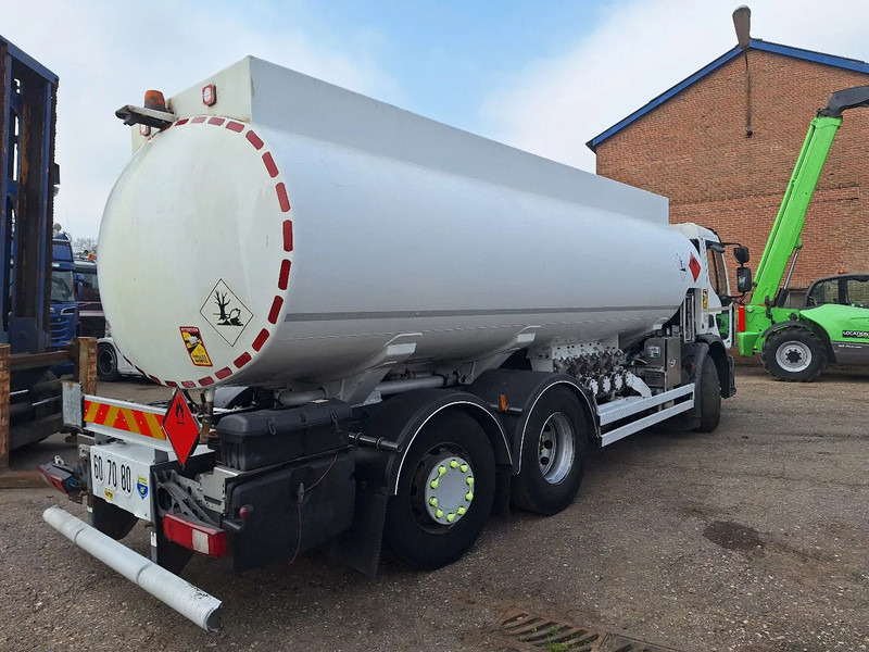 Renault Premium 340 Premium 340 - Camion cisternă: Foto 4 Renault Premium 340 Premium 340 - Camion cisternă: Foto 4