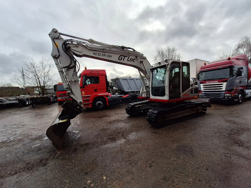 Takeuchi TE2150R - Excavator pe şenile: Foto 1 Takeuchi TE2150R - Excavator pe şenile: Foto 1