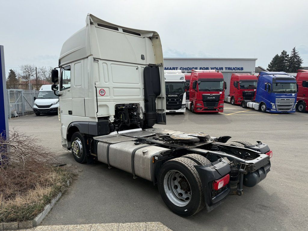 DAF XF460 EURO 6 MEGA/lowdeck - Cap tractor: Foto 5 DAF XF460 EURO 6 MEGA/lowdeck - Cap tractor: Foto 5