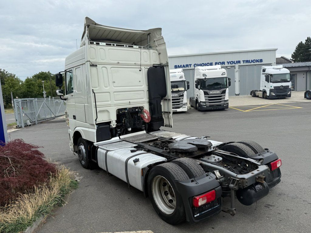 DAF XF460 EURO 6 MEGA/lowdeck - Cap tractor: Foto 5 DAF XF460 EURO 6 MEGA/lowdeck - Cap tractor: Foto 5