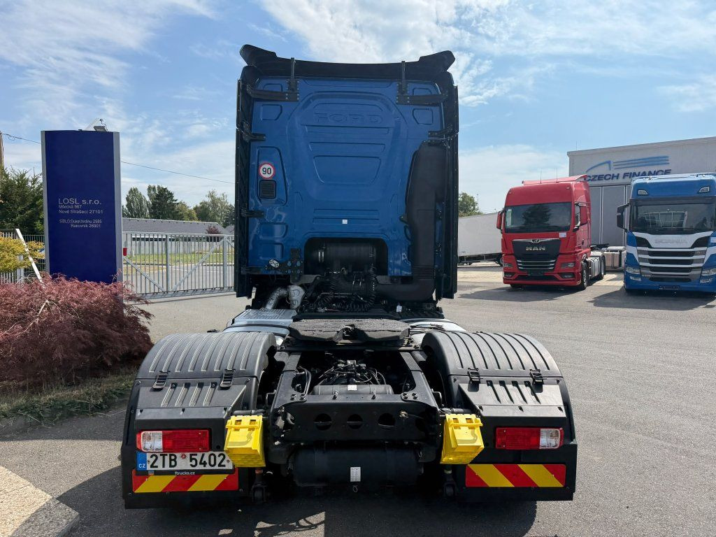 Ford F-MAX EURO 6 - Cap tractor: Foto 5 Ford F-MAX EURO 6 - Cap tractor: Foto 5