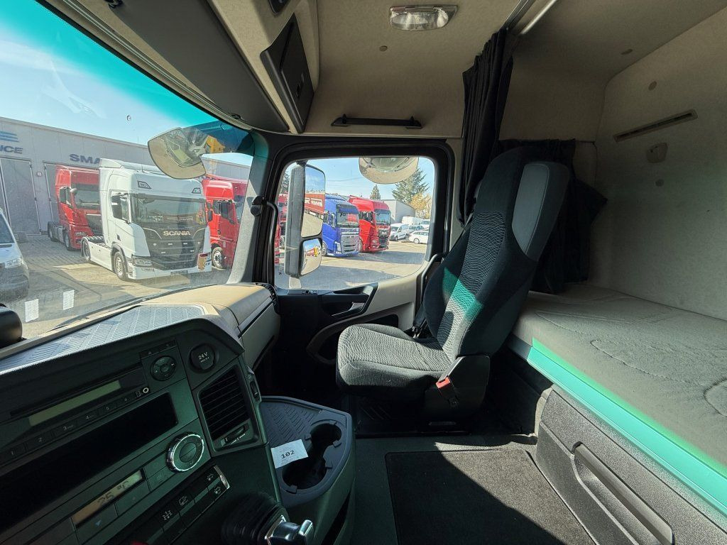 Leasing de  Mercedes-Benz 1843 Actros ADR FL, EX/II, EX/III, AT Mercedes-Benz 1843 Actros ADR FL, EX/II, EX/III, AT: Foto 18