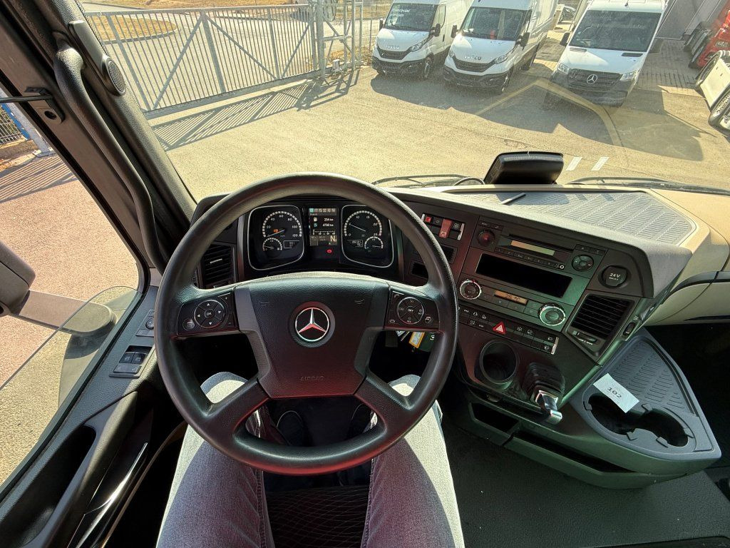 Leasing de  Mercedes-Benz 1843 Actros ADR FL, EX/II, EX/III, AT Mercedes-Benz 1843 Actros ADR FL, EX/II, EX/III, AT: Foto 17