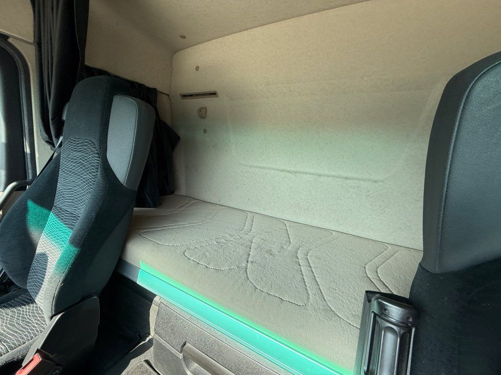 Leasing de  Mercedes-Benz 1843 Actros ADR FL, EX/II, EX/III, AT Mercedes-Benz 1843 Actros ADR FL, EX/II, EX/III, AT: Foto 19