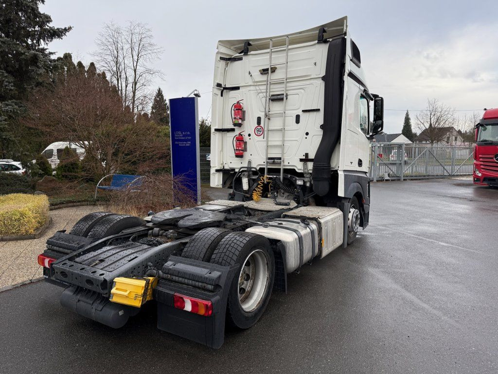 Mercedes-Benz 1845 Actros EURO 6 MEGA/lowdeck - Cap tractor: Foto 4 Mercedes-Benz 1845 Actros EURO 6 MEGA/lowdeck - Cap tractor: Foto 4