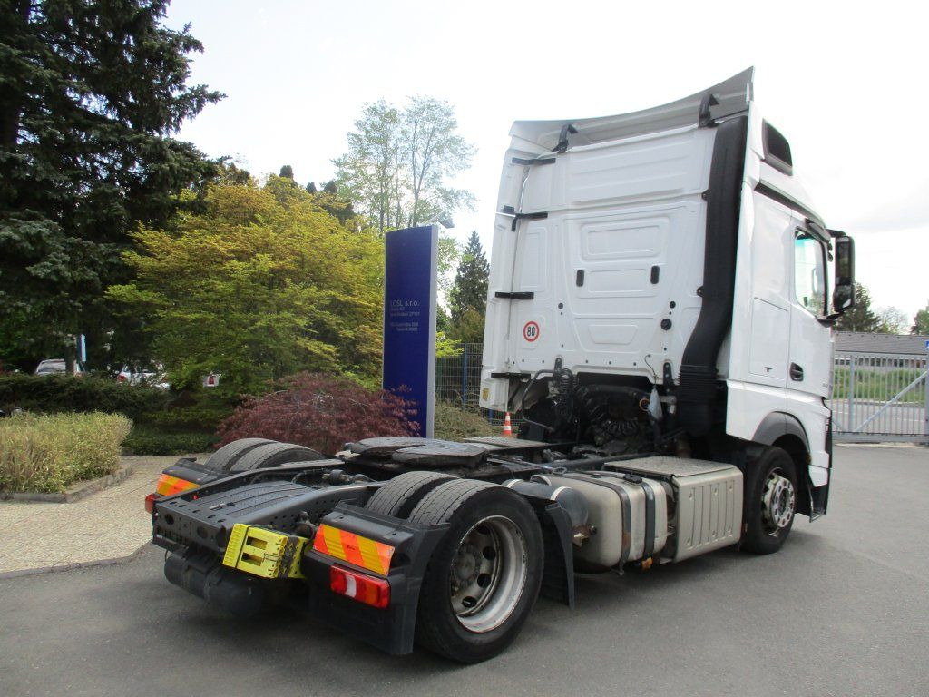 Mercedes-Benz 1845 Actros EURO 6 MEGA/lowdeck - Cap tractor: Foto 4 Mercedes-Benz 1845 Actros EURO 6 MEGA/lowdeck - Cap tractor: Foto 4