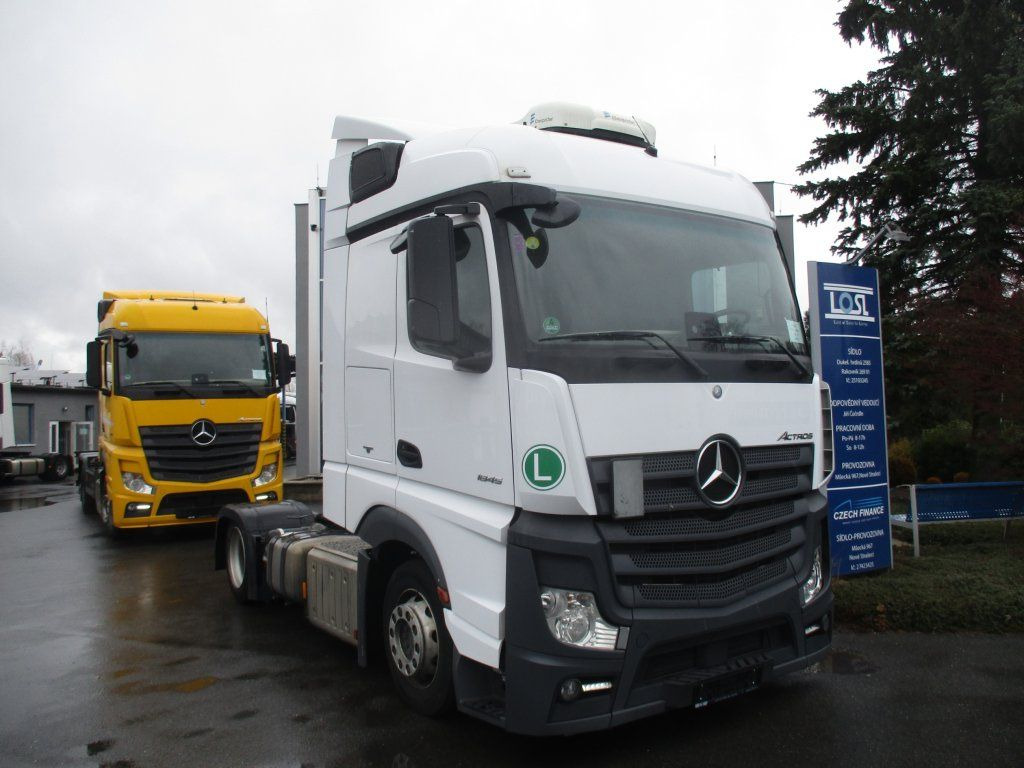 Mercedes-Benz 1845 Actros EURO 6 MEGA/lowdeck - Cap tractor: Foto 2 Mercedes-Benz 1845 Actros EURO 6 MEGA/lowdeck - Cap tractor: Foto 2