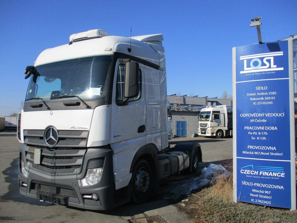 Mercedes-Benz 1845 Actros EURO 6 MEGA/lowdeck - Cap tractor: Foto 1 Mercedes-Benz 1845 Actros EURO 6 MEGA/lowdeck - Cap tractor: Foto 1