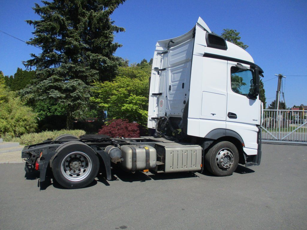 Mercedes-Benz 1845 Actros EURO 6 MEGA/lowdeck - Cap tractor: Foto 5 Mercedes-Benz 1845 Actros EURO 6 MEGA/lowdeck - Cap tractor: Foto 5