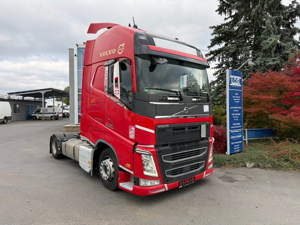 Volvo FH500 EURO 6 MEGA/lowdeck NEW TACHO - Cap tractor: Foto 3 Volvo FH500 EURO 6 MEGA/lowdeck NEW TACHO - Cap tractor: Foto 3