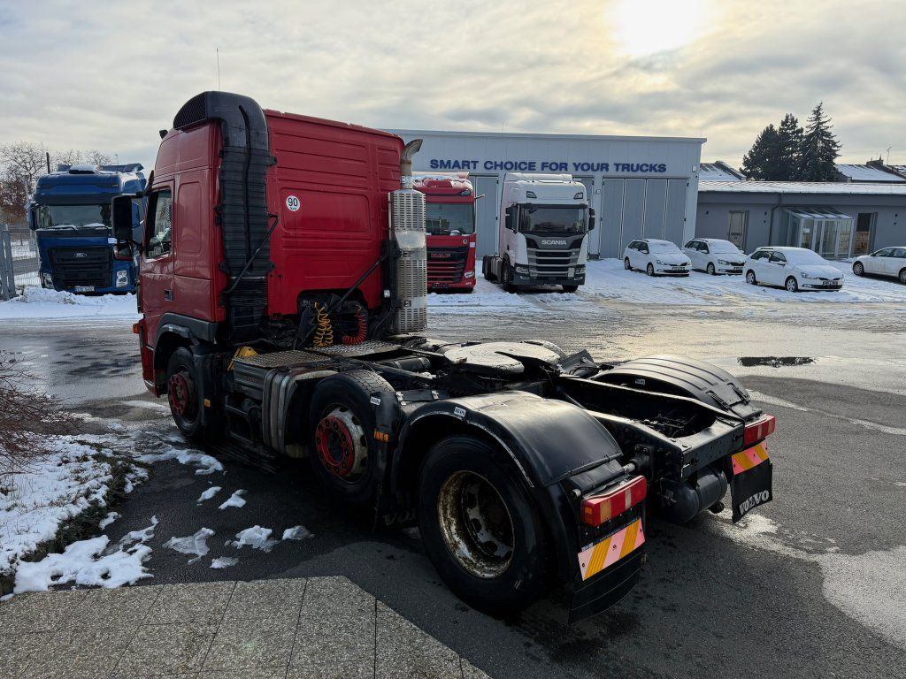 Volvo FM12.460 6x2 EURO 3 - Cap tractor: Foto 5 Volvo FM12.460 6x2 EURO 3 - Cap tractor: Foto 5