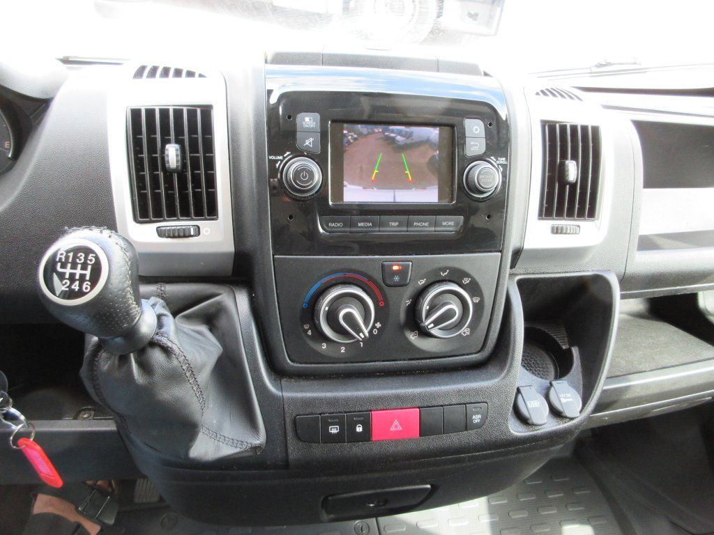 Citroën Jumper 2,2 HDi - Autoutilitară frigorifica: Foto 5 Citroën Jumper 2,2 HDi - Autoutilitară frigorifica: Foto 5