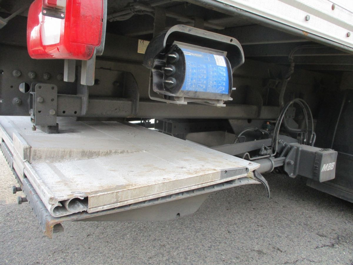 Camion furgon DAF  CF 75.310: Foto 8