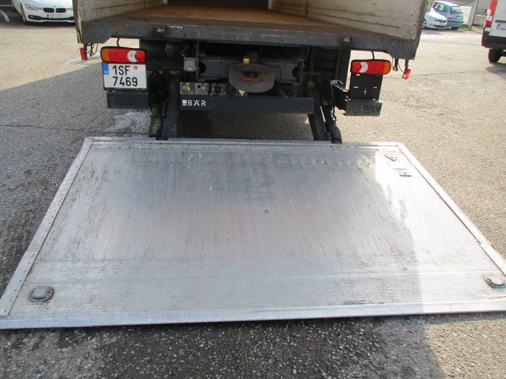 DAF LF 12.260 - Camion cu prelată: Foto 4 DAF LF 12.260 - Camion cu prelată: Foto 4