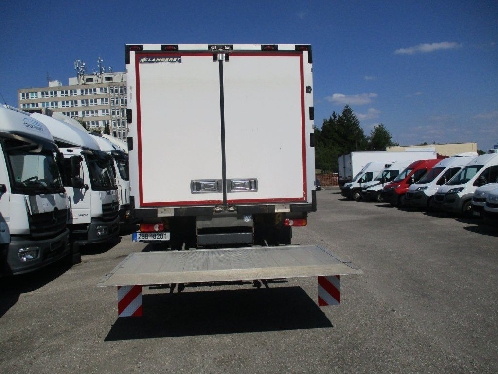 DAF LF 18.260 DAF LF 18.260 Xarios 600 - Camion frigider: Foto 4 DAF LF 18.260 DAF LF 18.260 Xarios 600 - Camion frigider: Foto 4