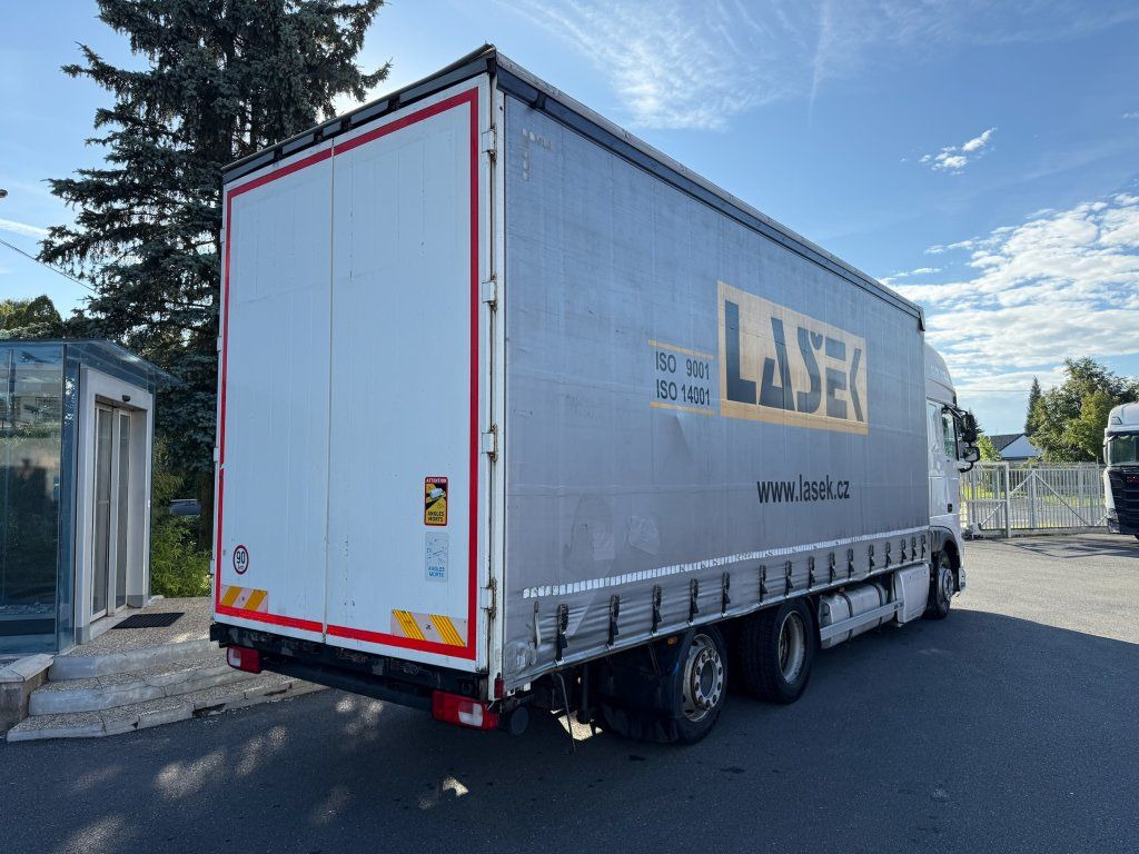 DAF XF440 EURO 6 6x2 - Camion cu prelată: Foto 4 DAF XF440 EURO 6 6x2 - Camion cu prelată: Foto 4