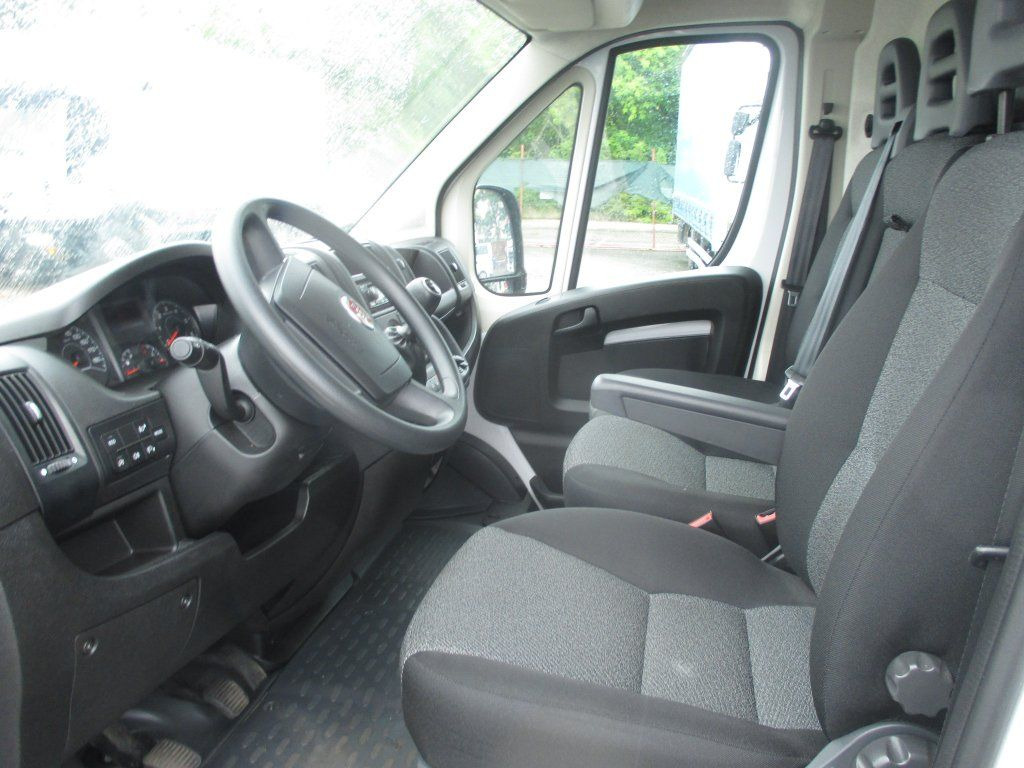 Fiat Ducato L1H1 - Dubă: Foto 5 Fiat Ducato L1H1 - Dubă: Foto 5
