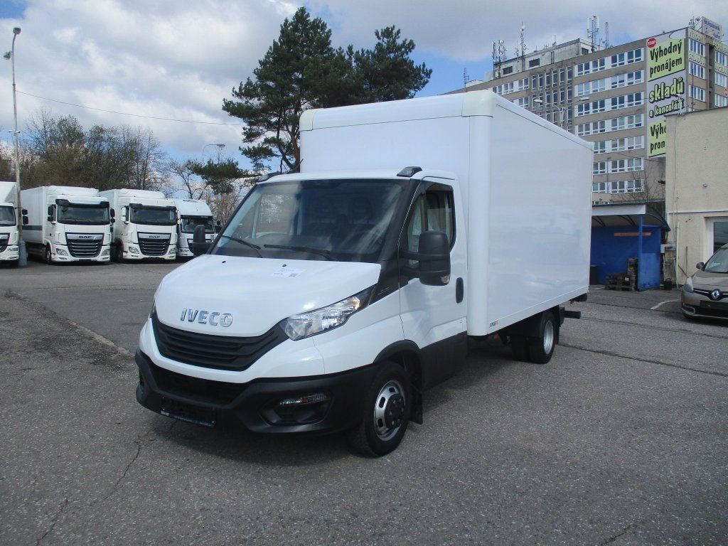 Iveco 35C16 Daily,2.3L Palfinger - Autoutilitară box: Foto 1 Iveco 35C16 Daily,2.3L Palfinger - Autoutilitară box: Foto 1
