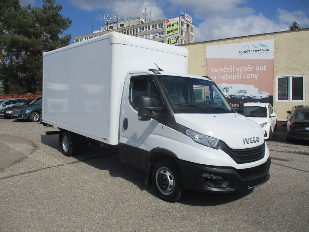 Iveco 35C16 Daily,2.3L Palfinger - Autoutilitară box: Foto 3 Iveco 35C16 Daily,2.3L Palfinger - Autoutilitară box: Foto 3