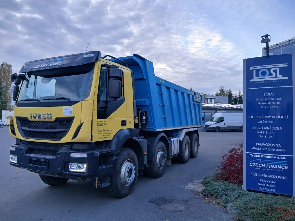 Iveco 410T50 8x4 S1 EURO 6 - Camion basculantă: Foto 1 Iveco 410T50 8x4 S1 EURO 6 - Camion basculantă: Foto 1