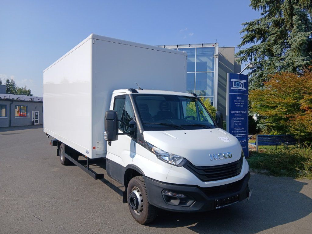 Iveco 72-210 (70C210) - Autoutilitară box: Foto 3 Iveco 72-210 (70C210) - Autoutilitară box: Foto 3