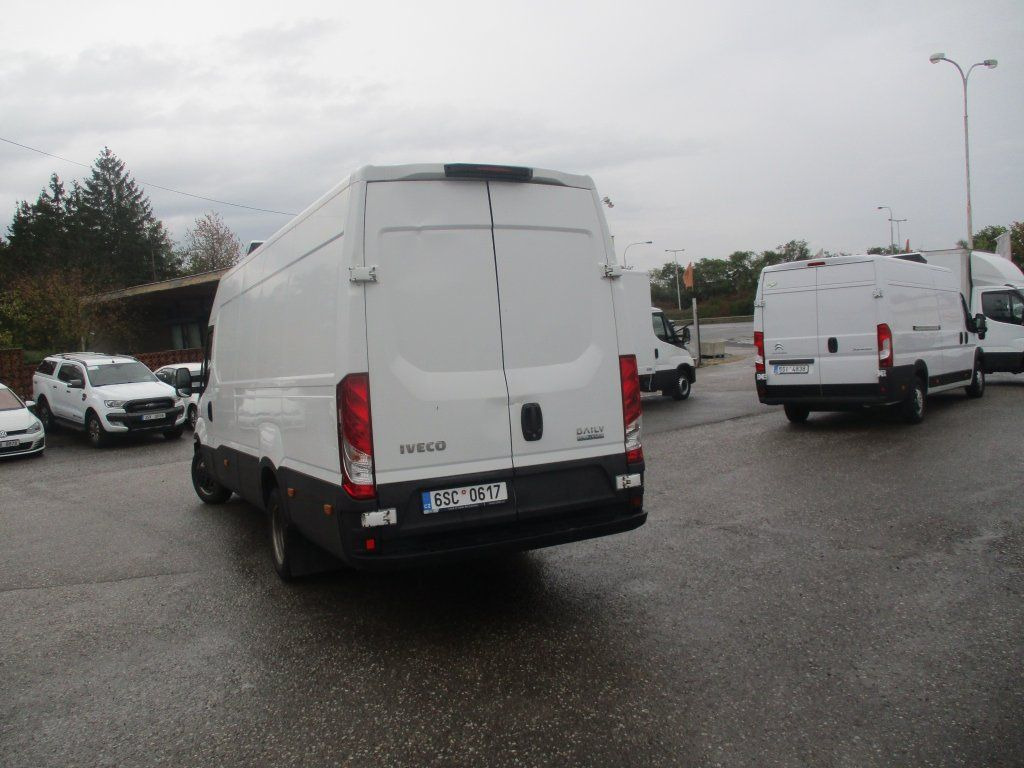 Iveco Daily 35C16 - Autoutilitară frigorifica: Foto 3 Iveco Daily 35C16 - Autoutilitară frigorifica: Foto 3