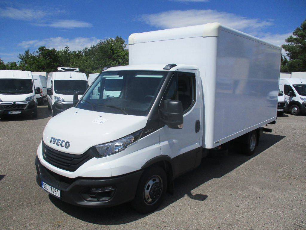 Iveco Daily 35C16 - Autoutilitară box: Foto 1 Iveco Daily 35C16 - Autoutilitară box: Foto 1