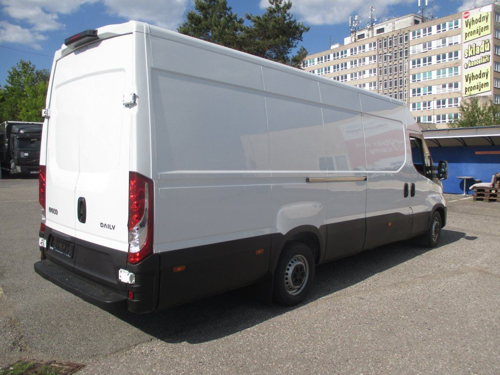 Iveco Daily 35S16 - Dubă: Foto 5 Iveco Daily 35S16 - Dubă: Foto 5