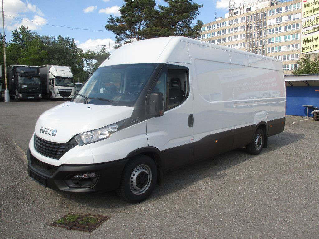 Iveco Daily 35S16 - Dubă: Foto 1 Iveco Daily 35S16 - Dubă: Foto 1