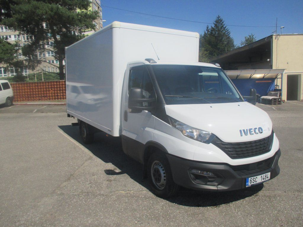 Iveco Daily 35S16 - Dubă: Foto 4 Iveco Daily 35S16 - Dubă: Foto 4