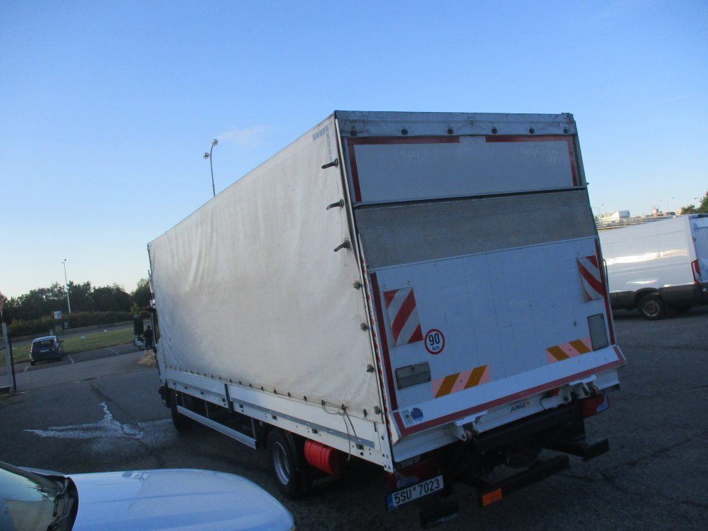 MAN TGL 12.220 - Camion cu prelată: Foto 4 MAN TGL 12.220 - Camion cu prelată: Foto 4
