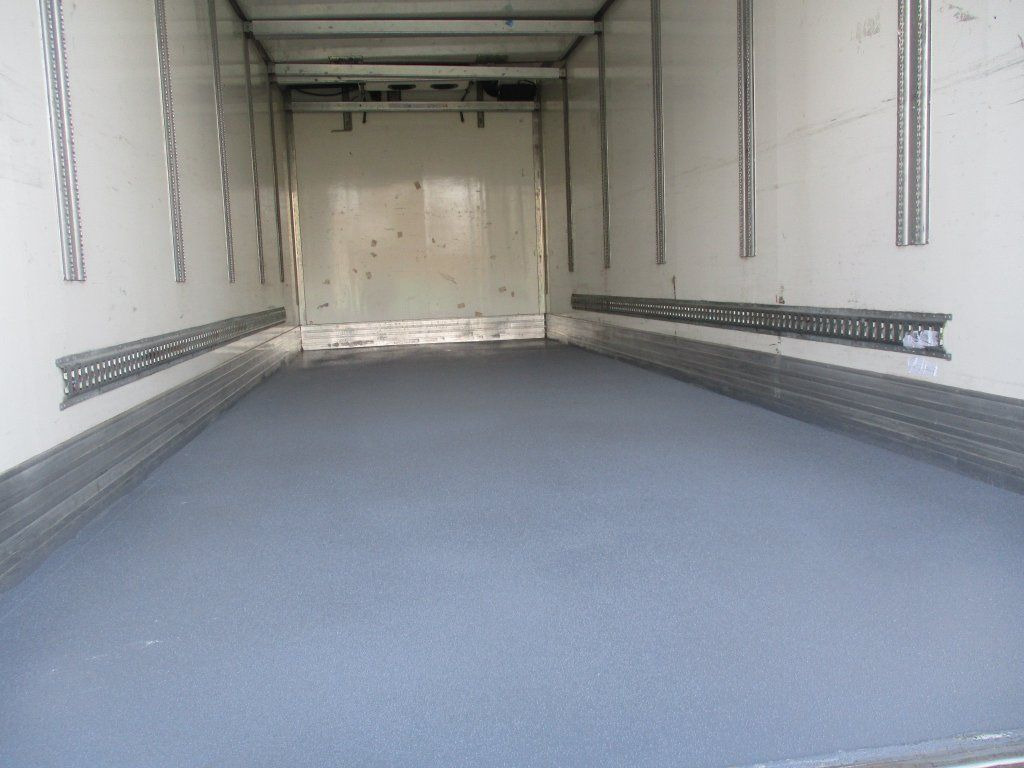 MAN TGM 18.250 MAN TGM 18.250 - Camion frigider: Foto 5 MAN TGM 18.250 MAN TGM 18.250 - Camion frigider: Foto 5