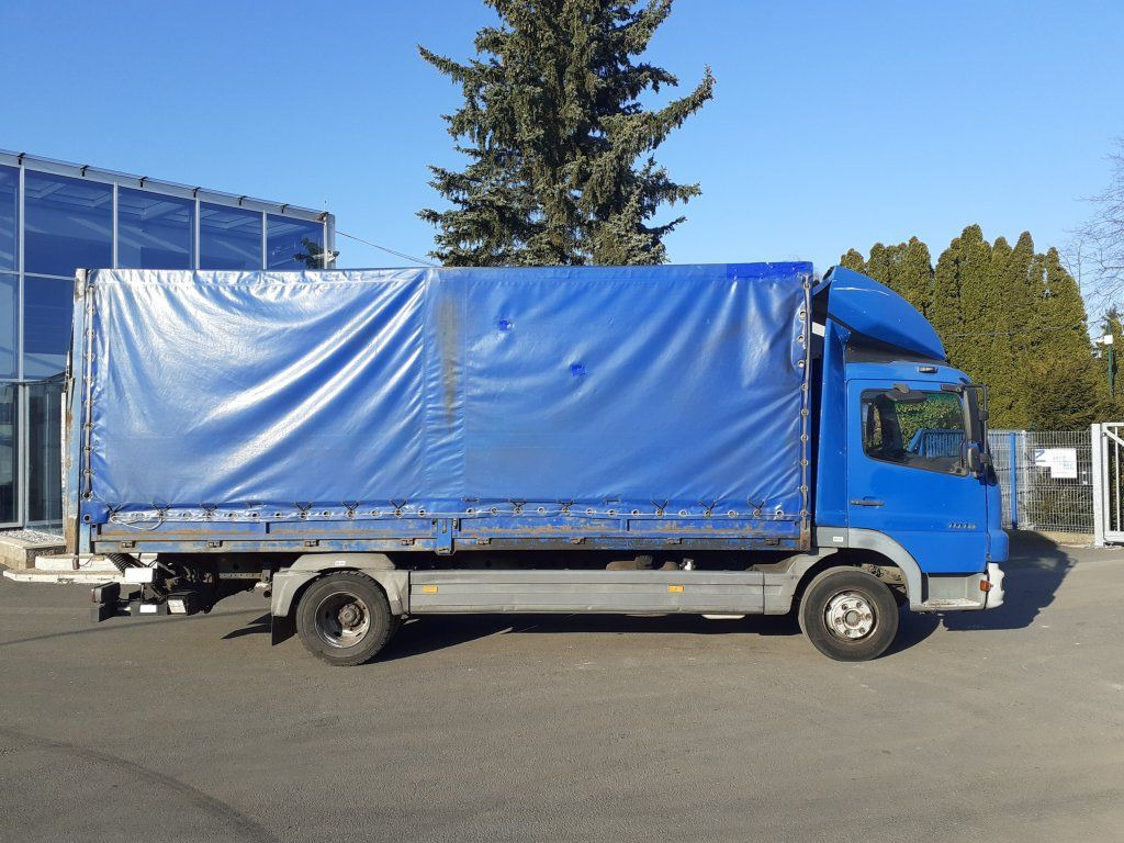 Mercedes-Benz 1018 Atego EURO 3 - Camion cu prelată: Foto 4 Mercedes-Benz 1018 Atego EURO 3 - Camion cu prelată: Foto 4