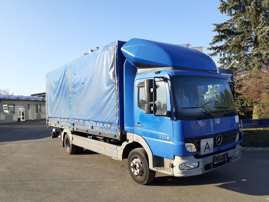 Mercedes-Benz 1018 Atego EURO 3 - Camion cu prelată: Foto 2 Mercedes-Benz 1018 Atego EURO 3 - Camion cu prelată: Foto 2
