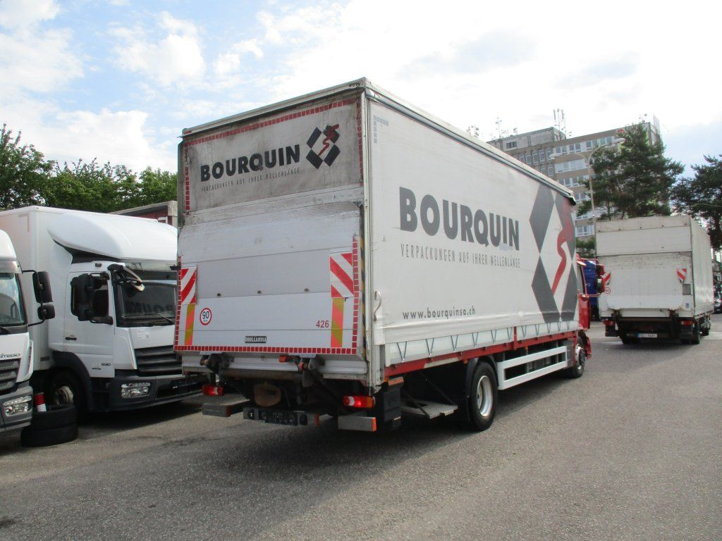 Renault D 16 - Camion platformă: Foto 3 Renault D 16 - Camion platformă: Foto 3