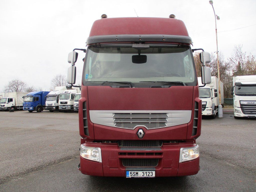 Renault Premium 460 - Camion frigider: Foto 2 Renault Premium 460 - Camion frigider: Foto 2
