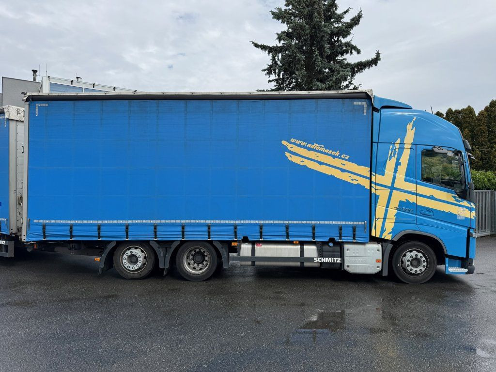 Volvo FH500 6x2 Euro 6 + Schmitz - Camion cu prelată: Foto 2 Volvo FH500 6x2 Euro 6 + Schmitz - Camion cu prelată: Foto 2