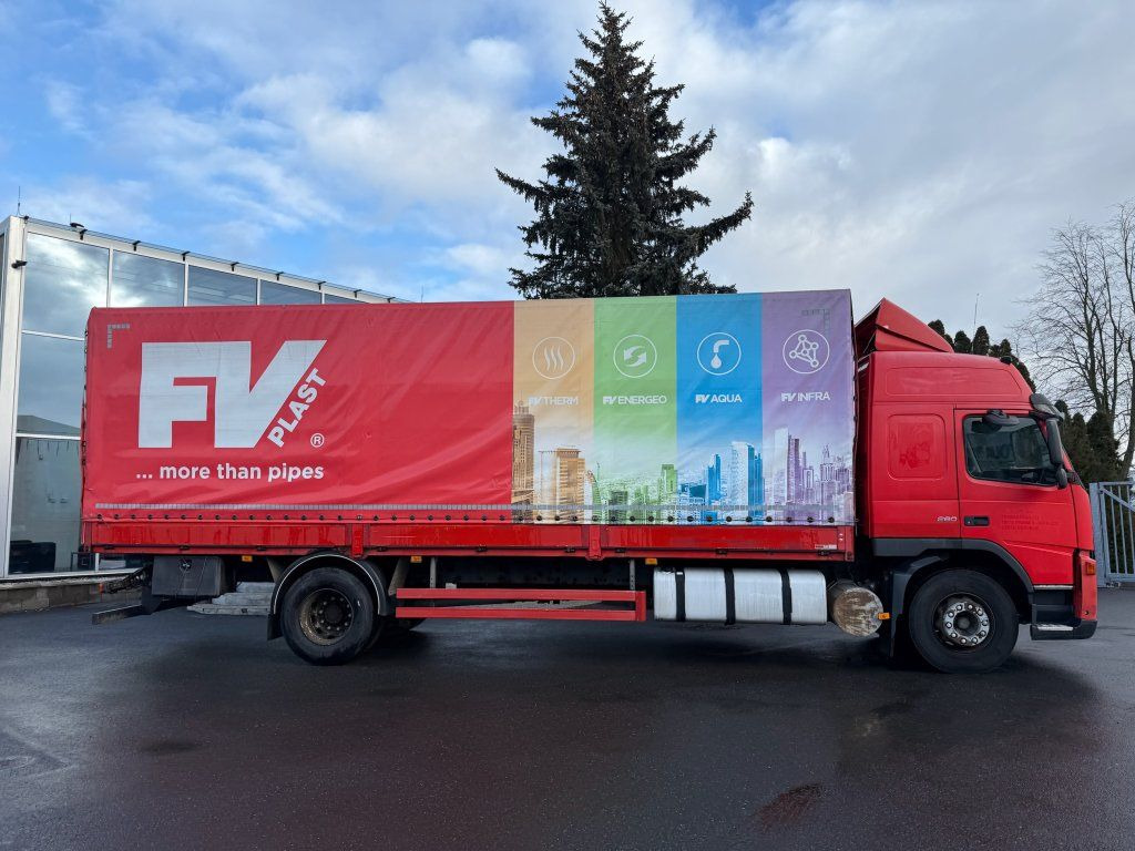 Volvo FM260 EURO 3 - Camion cu prelată: Foto 3 Volvo FM260 EURO 3 - Camion cu prelată: Foto 3